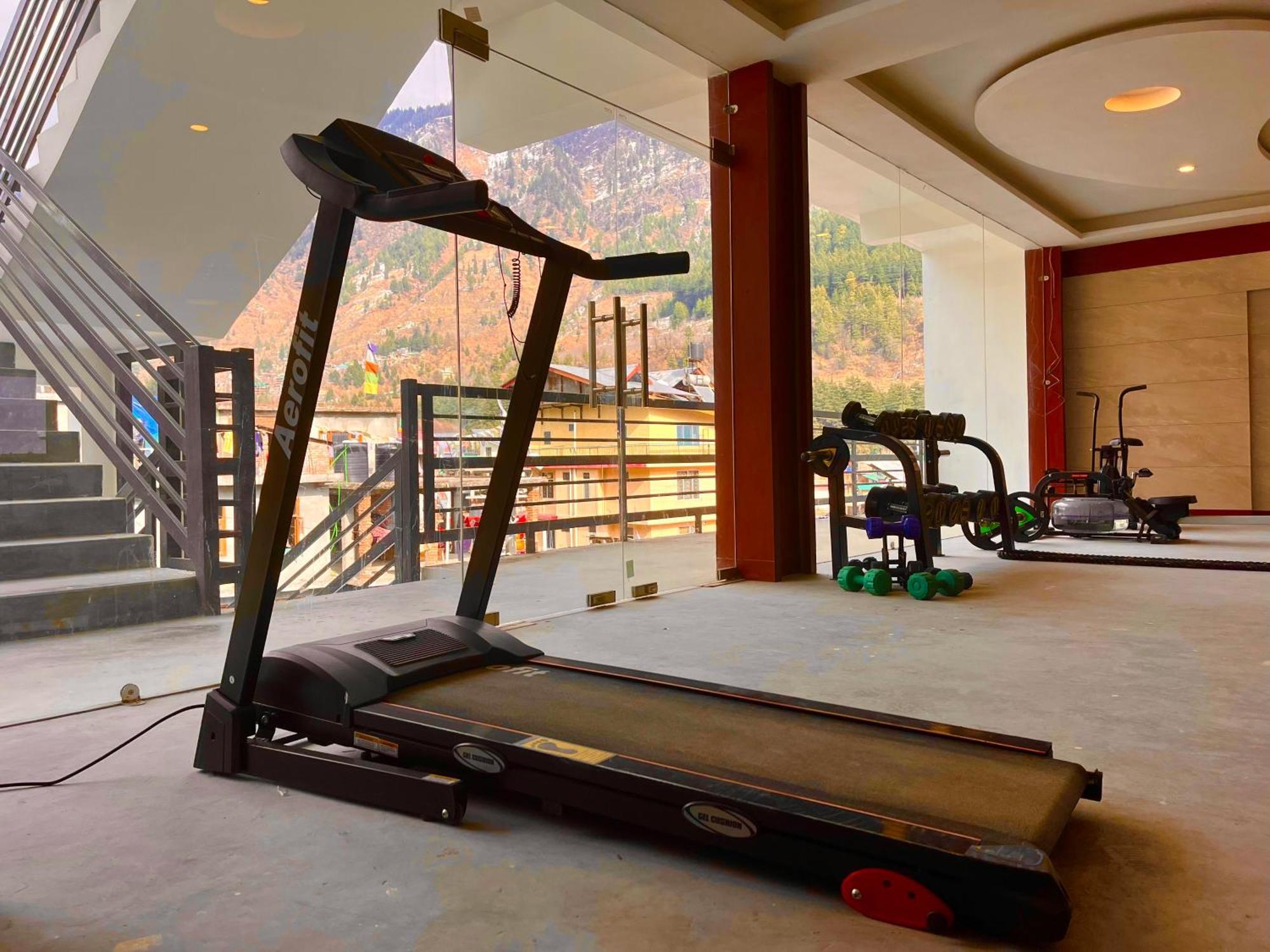 Tata Vista Resort Mall Road Manali - Centrally Heated & Air Cooled Eksteriør billede